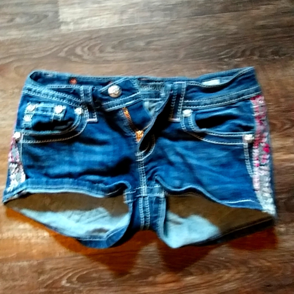 Miss me shorts